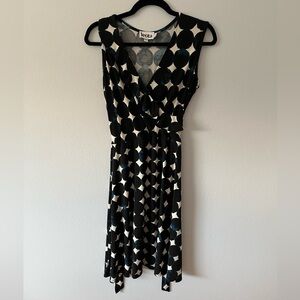 Leota Black and Cream Geometric Midi Dress